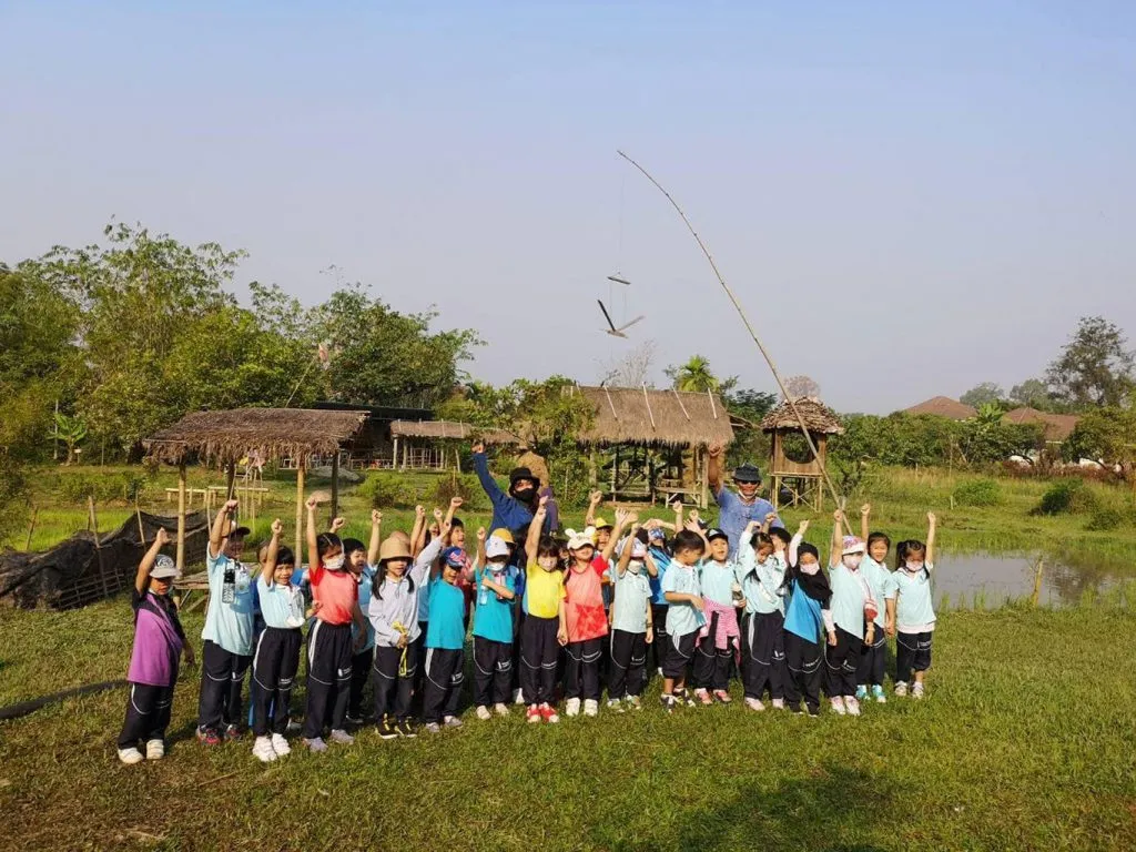 School field trips / ทัศนศึกษาโรงเรียน