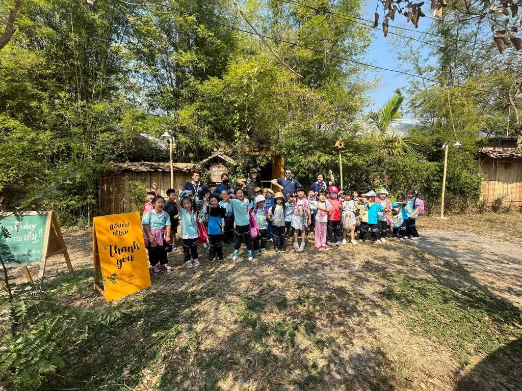 School field trips / ทัศนศึกษาโรงเรียน