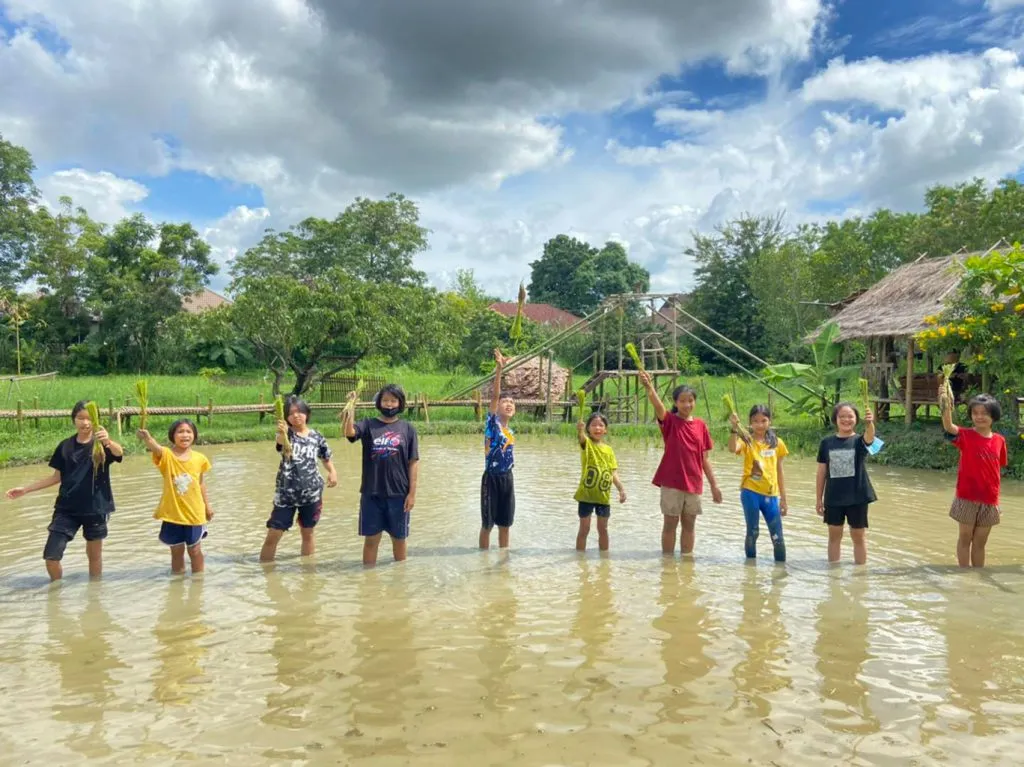School field trips / ทัศนศึกษาโรงเรียน